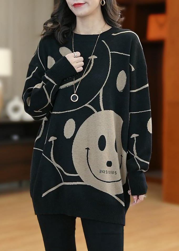 Effortlessly Elegant Sweater with a Timeless Design