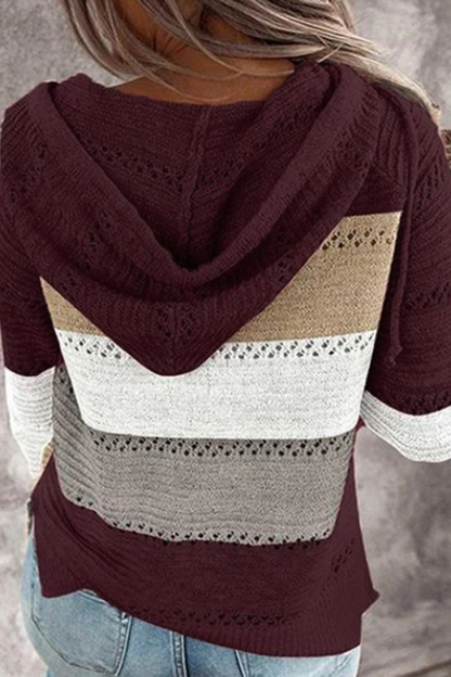 Well Tailored Top with a Graceful Silhouette