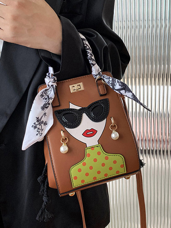 A Vintage Style Bag with Delicate Timeless Details