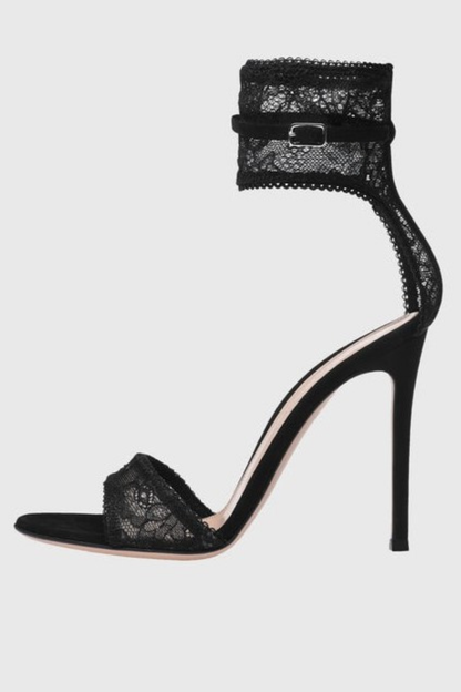 Beautifully Crafted Sandals in a Classic Style