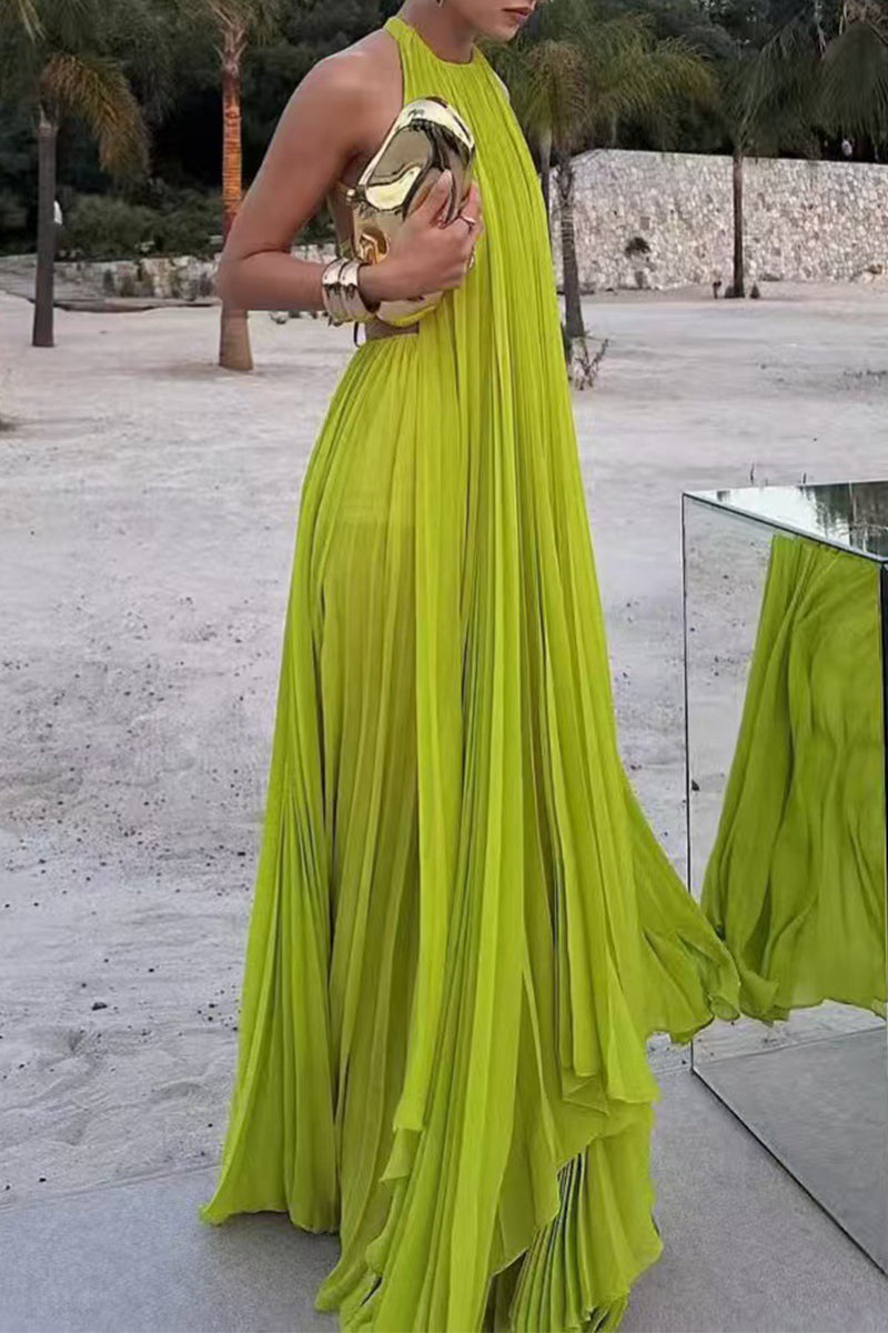 Classic Vintage Garment with a Flattering Fit