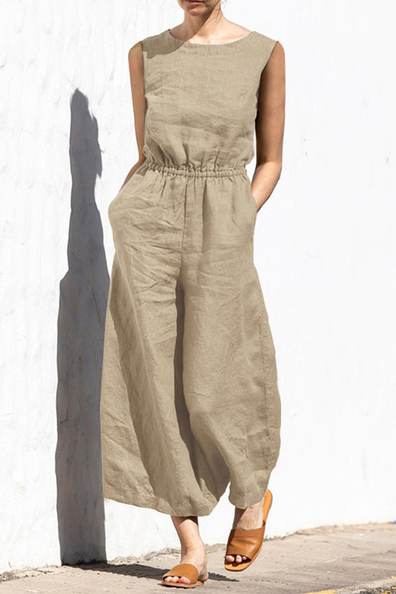Sophisticated Garment with a Clean Classic Look