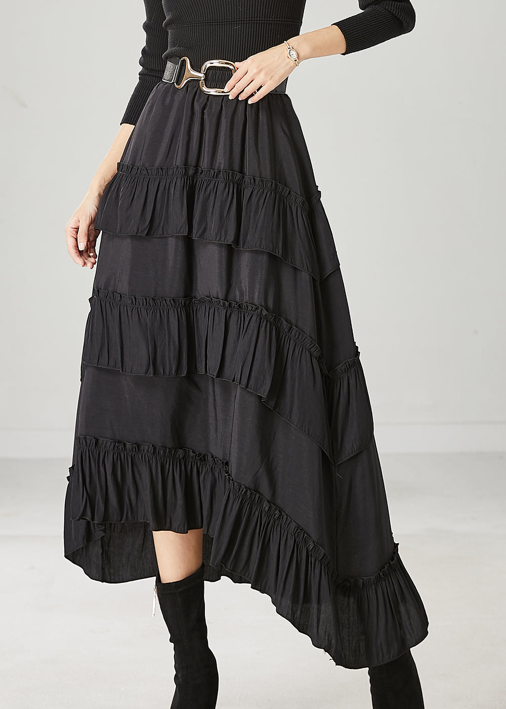 Sophisticated Garment with a Clean Classic Look