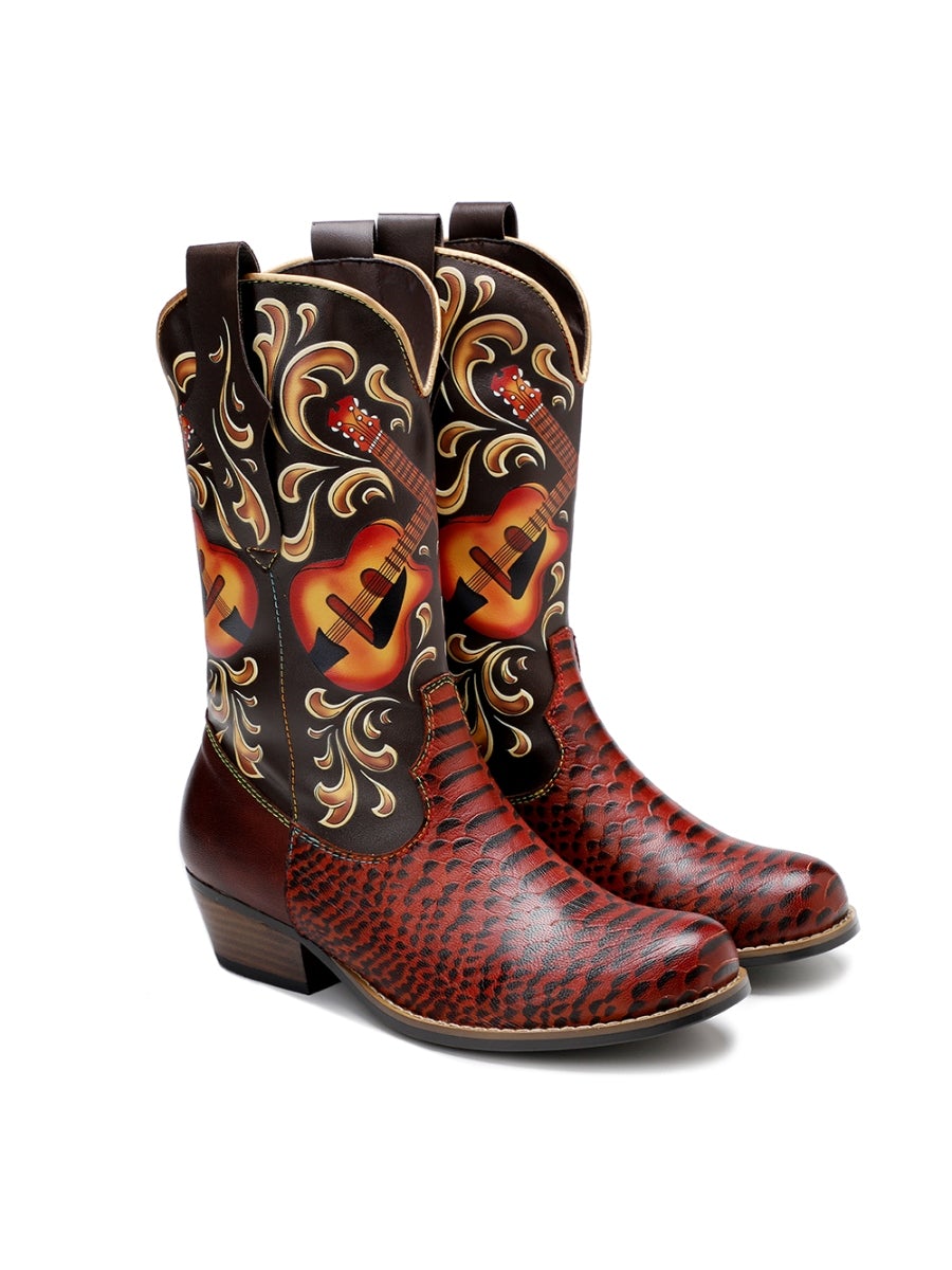 Well Tailored Boots with a Graceful Silhouette