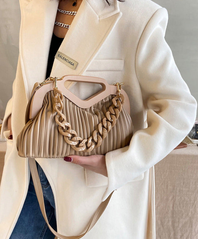 Elegantly Styled Bag for Everyday Wear