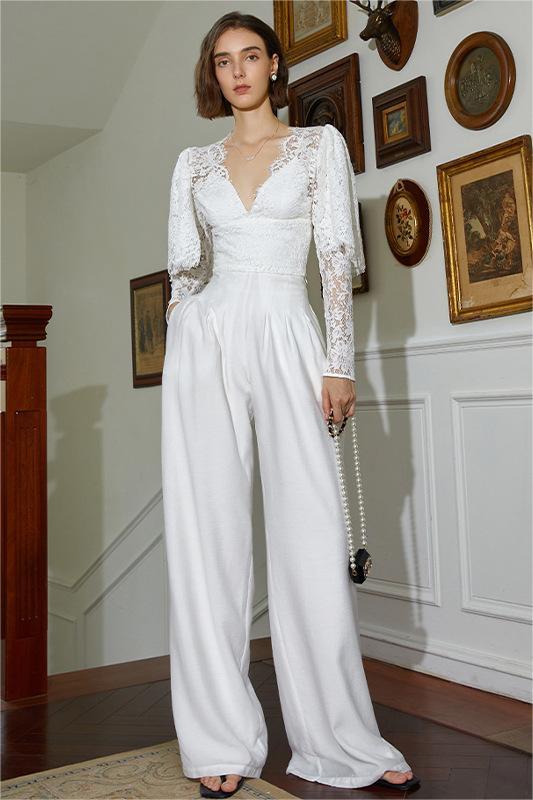 Polished Top with an Effortless Classic Look