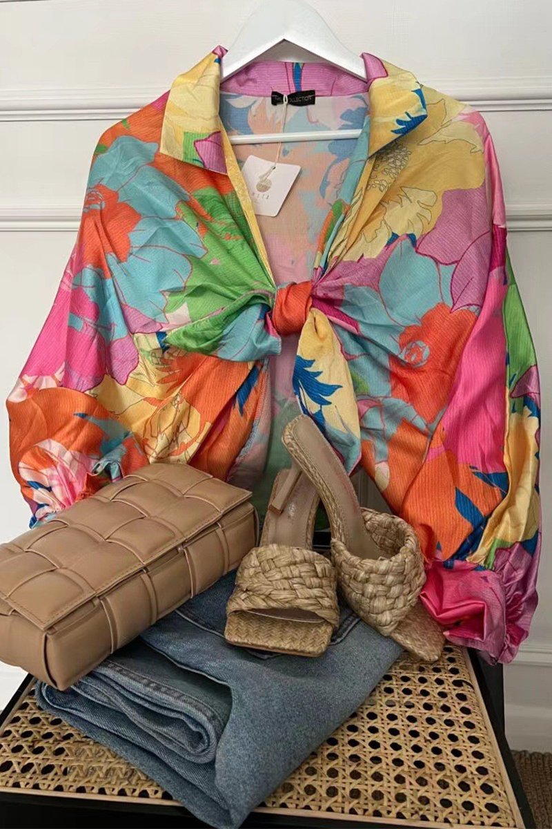 Beautifully Finished Top in a Timeless Design