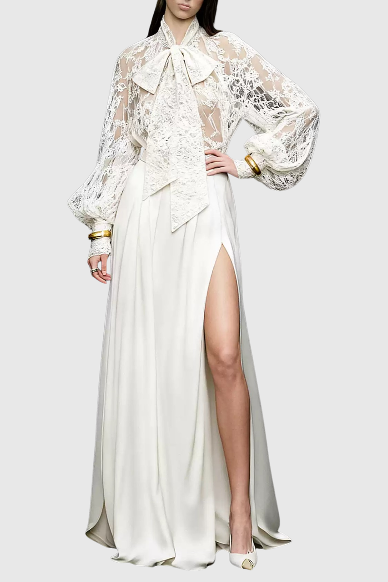 Effortlessly Elegant Pants with a Timeless Design