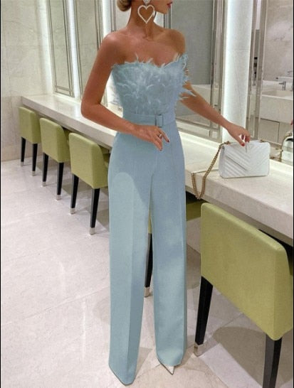 Sophisticated Garment with a Clean Classic Look