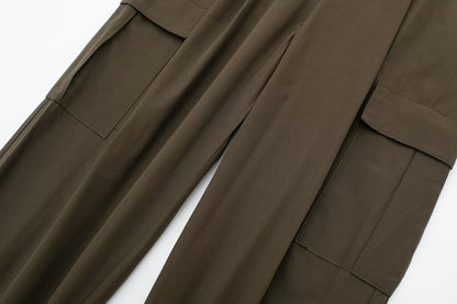 Elegantly Styled Pants for Everyday Wear