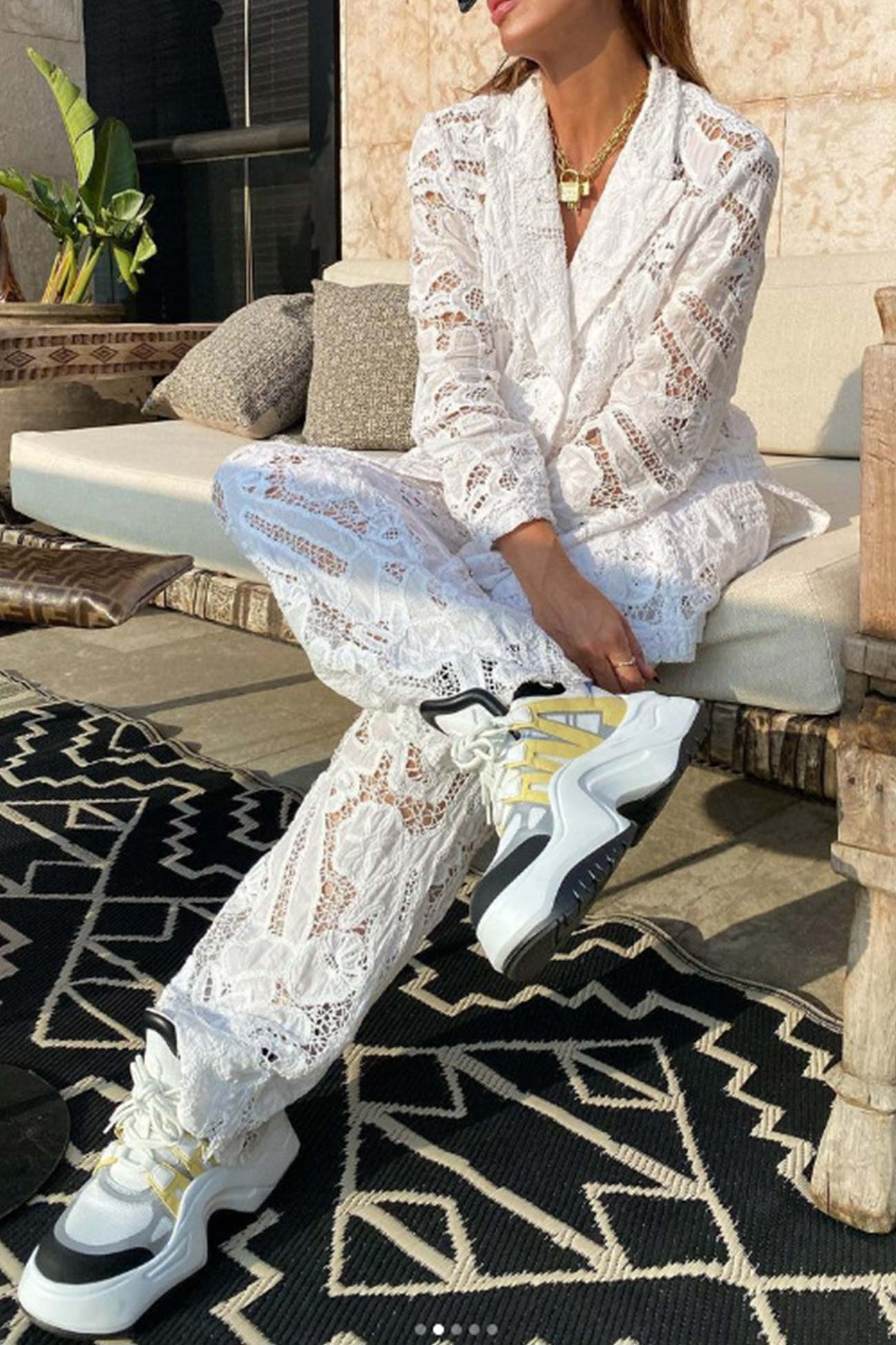 Beautifully Finished Pants in a Timeless Design