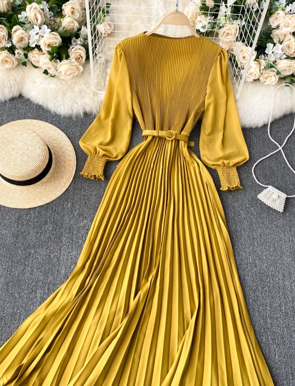A Vintage Style Dress with Delicate Timeless Details