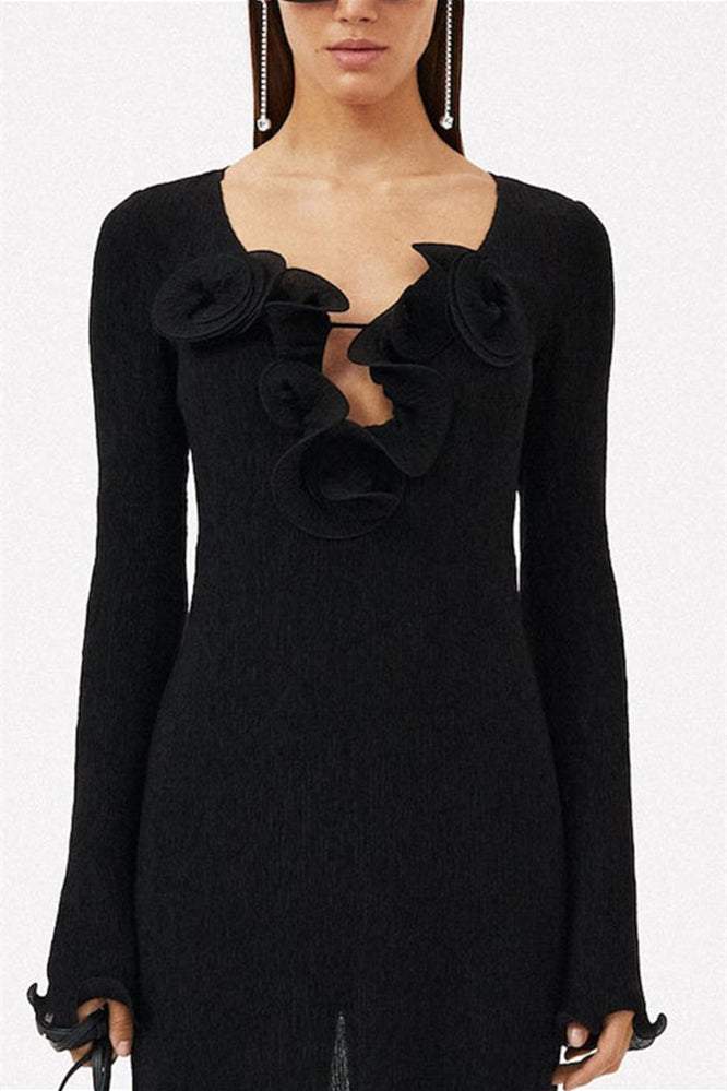 Sophisticated Dress with a Clean Classic Look