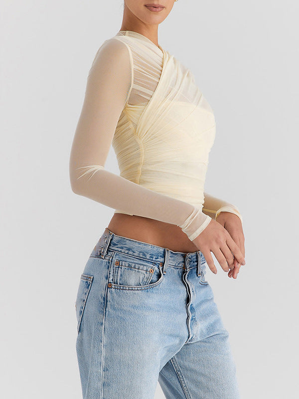 Well Tailored T-Shirt with a Graceful Silhouette