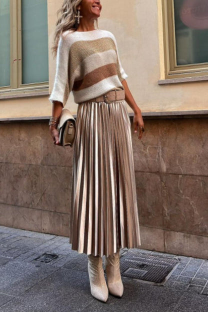 Gracefully Styled Garment for Any Occasion