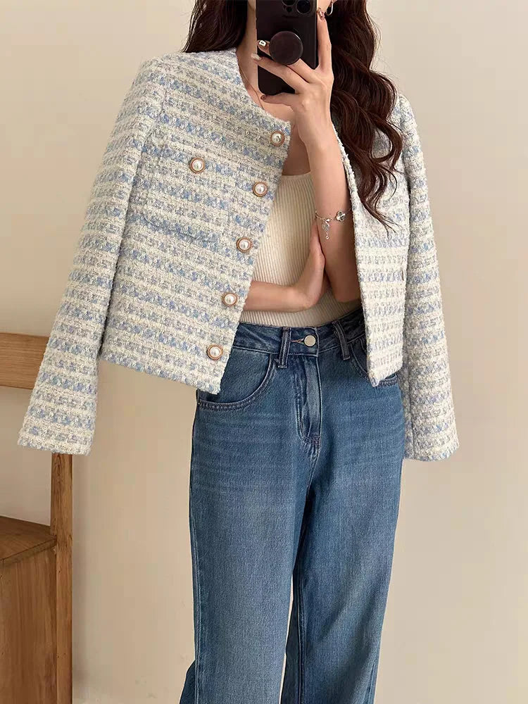Beautifully Finished Garment in a Timeless Design