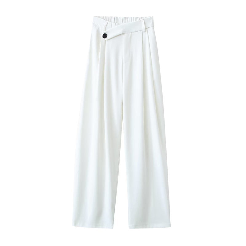 Well Tailored Pants with a Graceful Silhouette