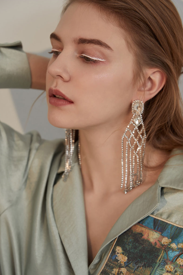 Classic Vintage Garment with a Flattering Fit