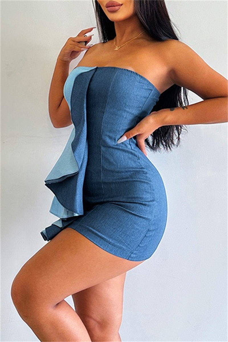 Classic Vintage Dress with a Flattering Fit