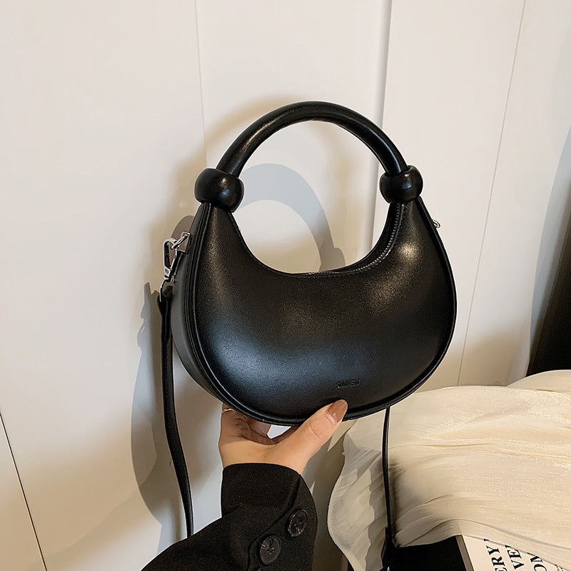 Effortlessly Elegant Bag with a Timeless Design