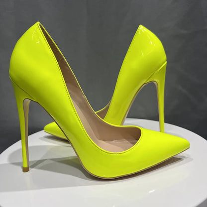 A Vintage Style Heels with Delicate Timeless Details