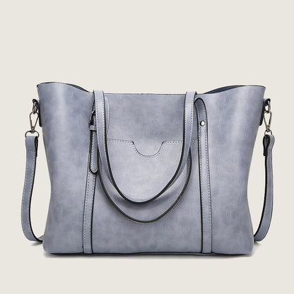 Sophisticated Bag with a Clean Classic Look