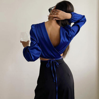 Classic Vintage & Enduringly Stylish Blouse