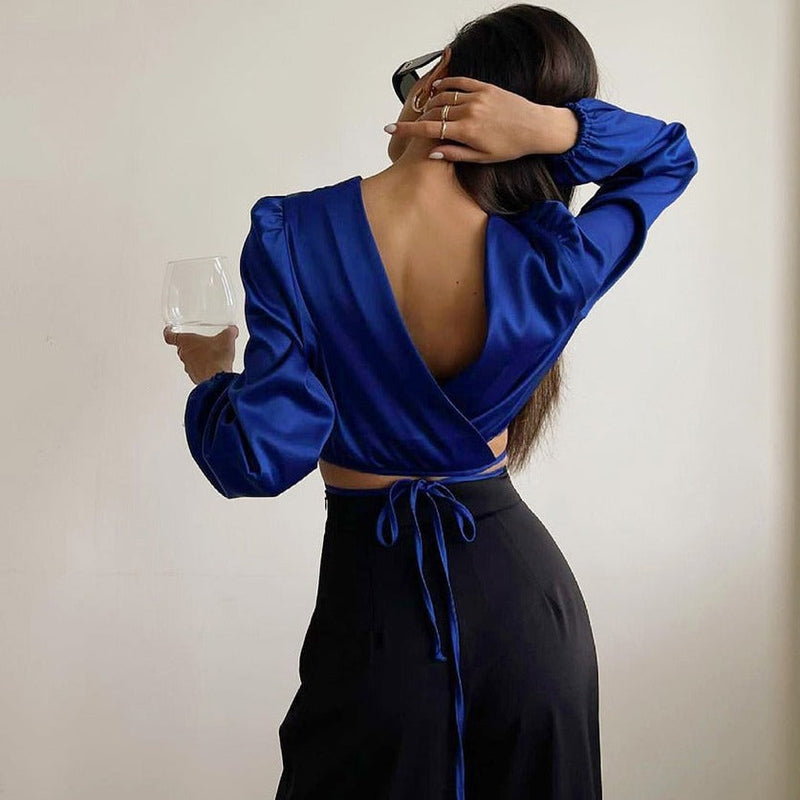 Classic Vintage & Enduringly Stylish Blouse