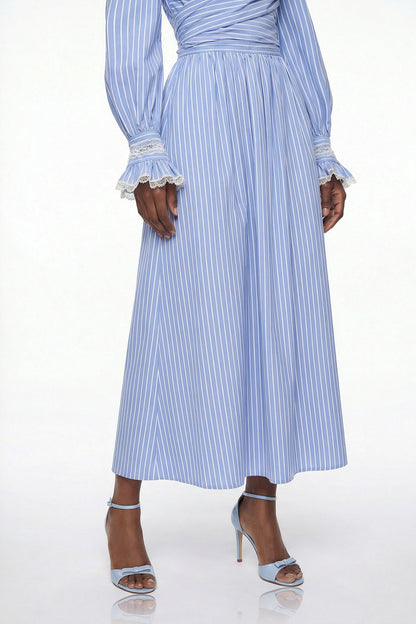 Classic Vintage Garment with a Flattering Fit