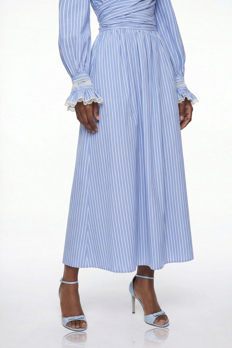 Classic Vintage Garment with a Flattering Fit