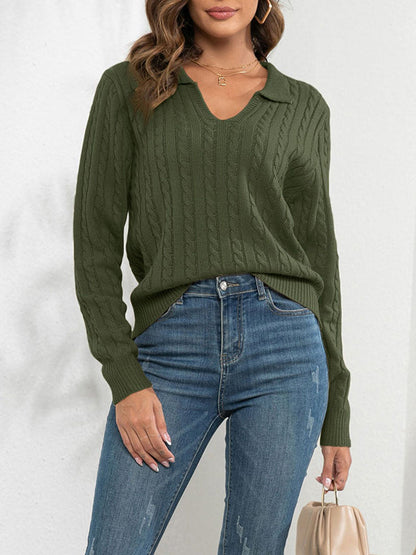 Classic Vintage Sweater with a Flattering Fit