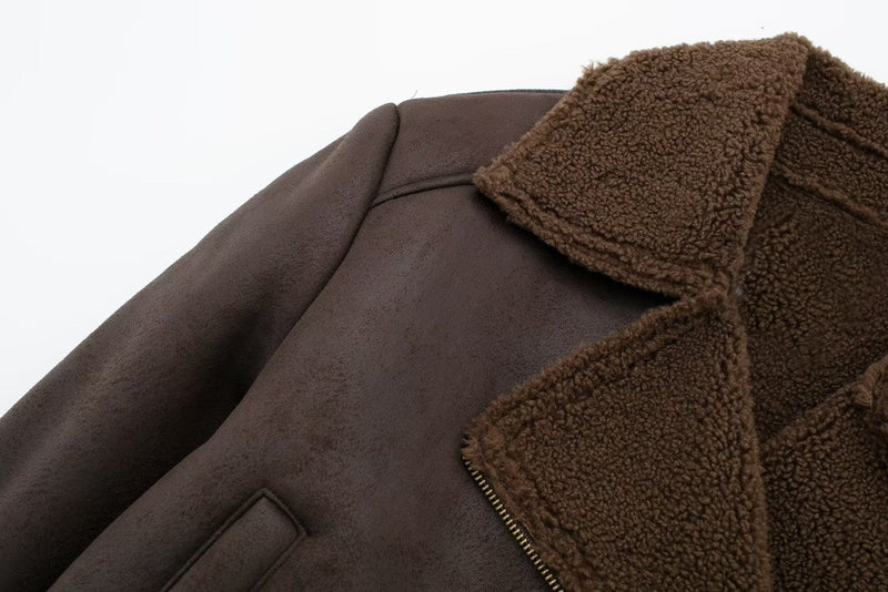 Polished Coat with an Effortless Classic Look