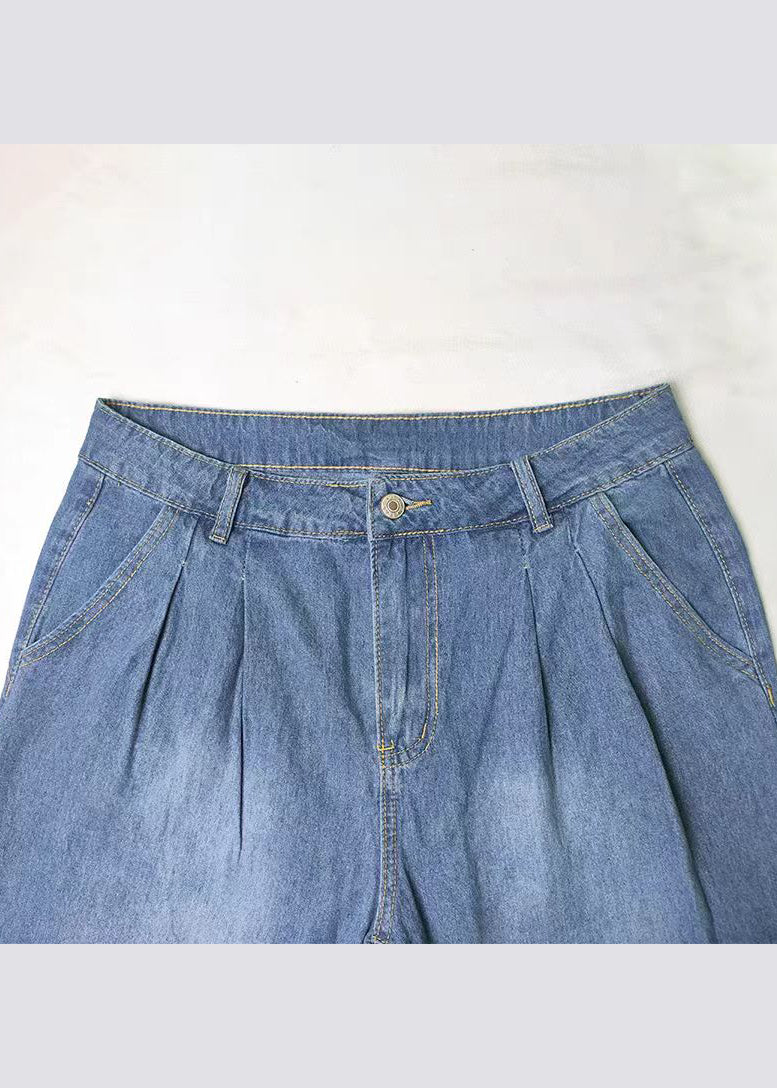 Elegantly Styled Pants for Everyday Wear