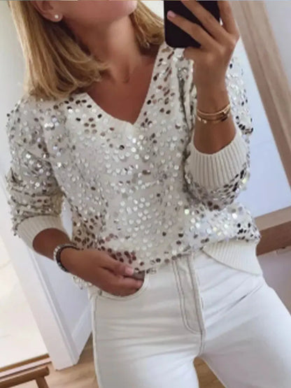Well Tailored Pullover with a Graceful Silhouette