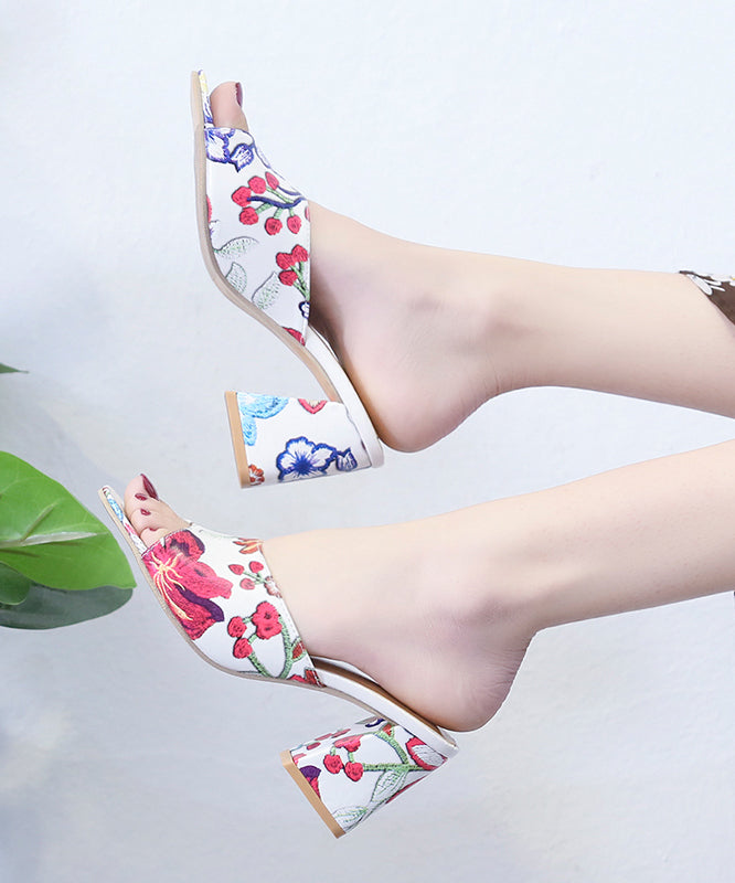 Elegantly Styled Sandals for Everyday Wear
