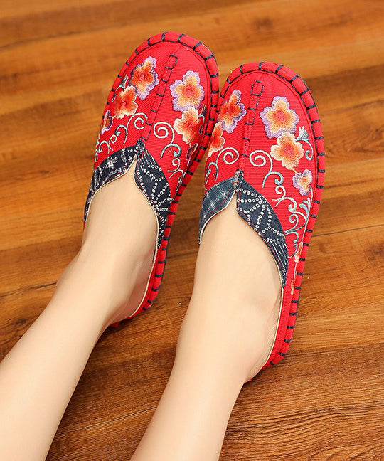 Beautifully Finished Sandals in a Timeless Design