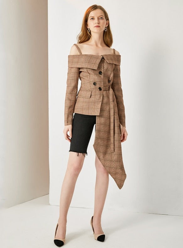 Gracefully Styled Jacket for Any Occasion