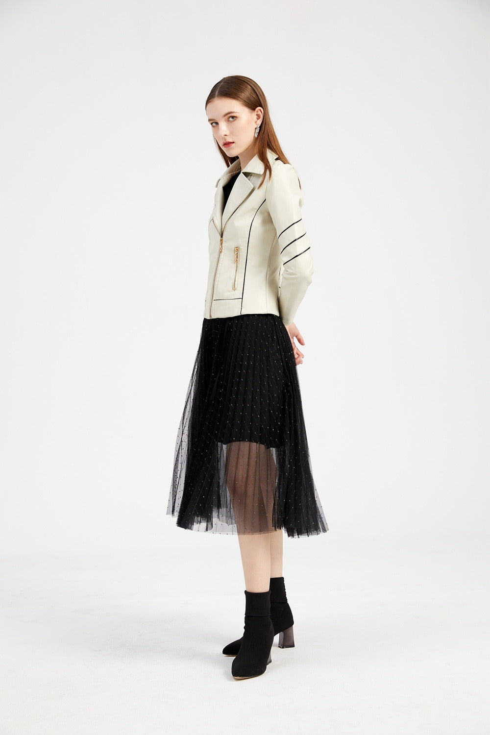 Sophisticated Jacket with a Clean Classic Look