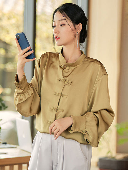 Gracefully Styled Blouse for Any Occasion
