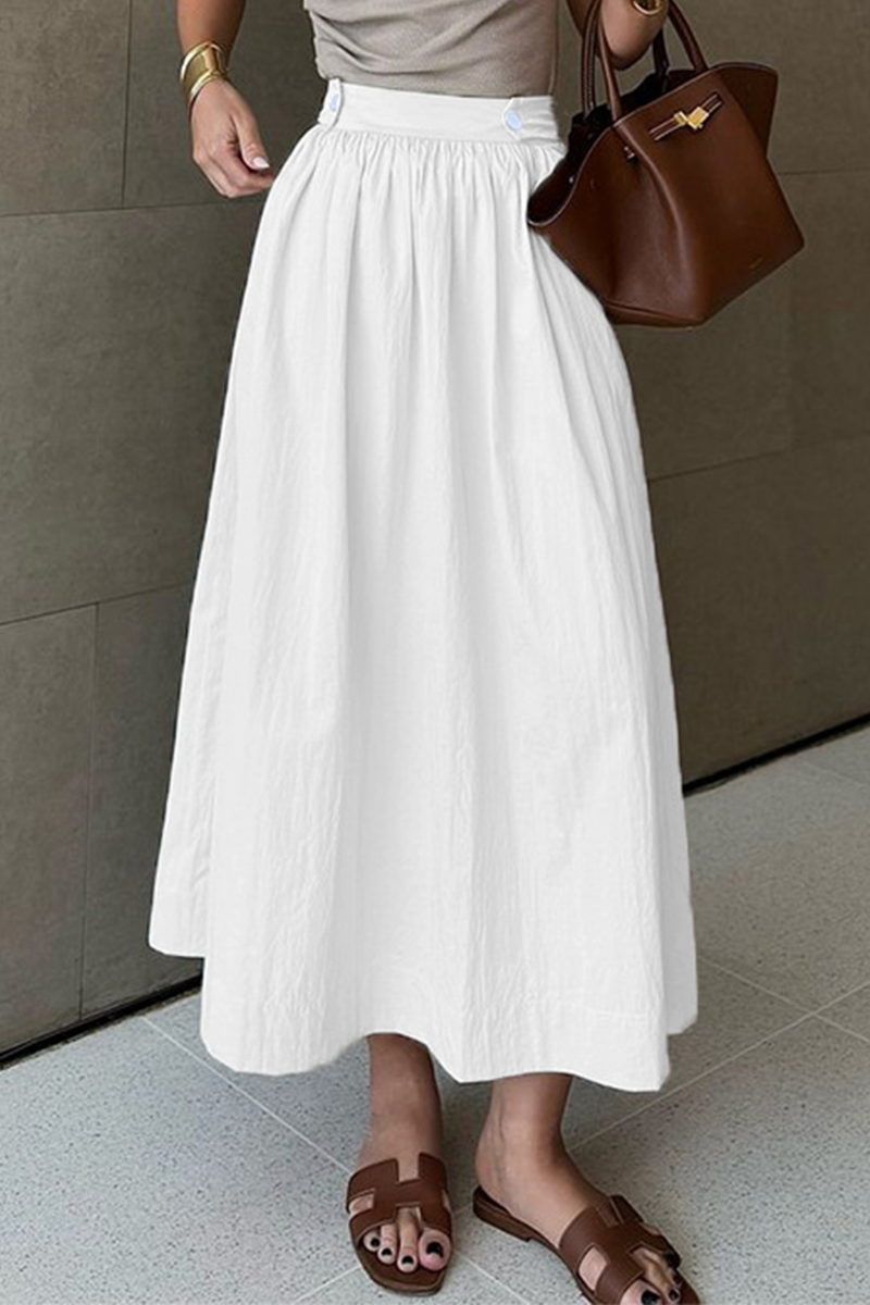 Well Tailored Garment with a Graceful Silhouette