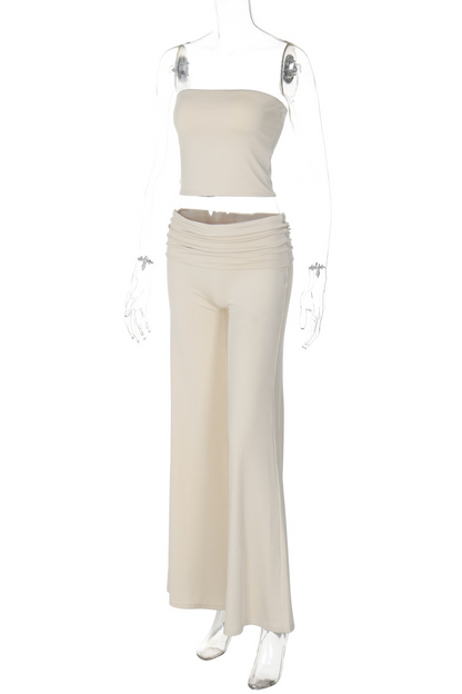 Effortlessly Elegant Garment with a Timeless Design