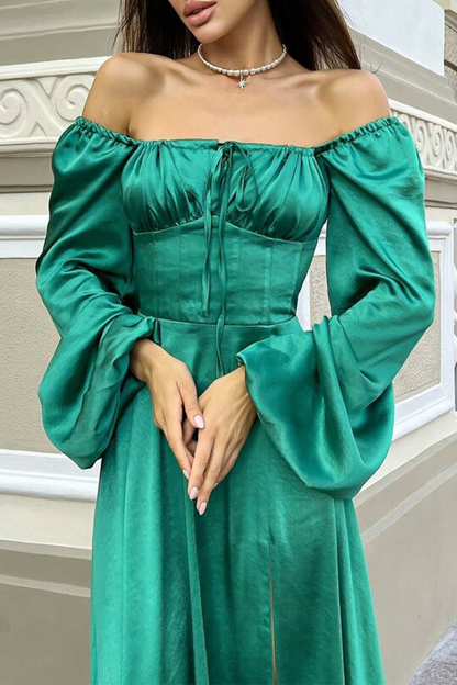 Effortlessly Elegant Dress with a Timeless Design