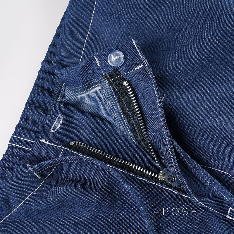 Well Tailored Pants with a Graceful Silhouette