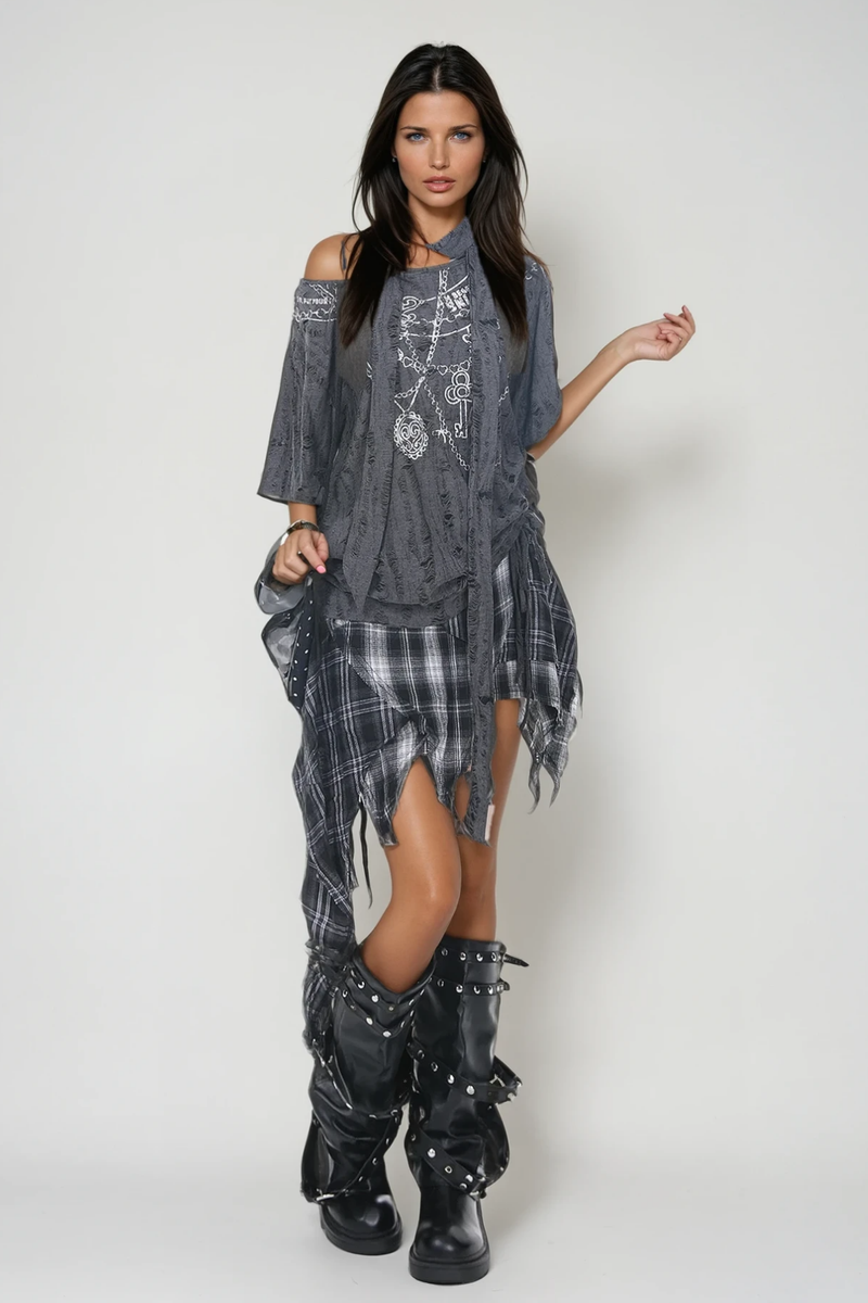 Beautifully Finished Garment in a Timeless Design