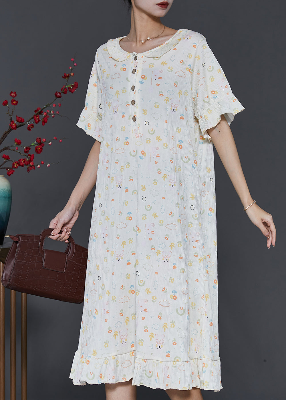 Beautifully Crafted Dress in a Classic Style