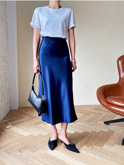 Classic Vintage Garment with a Flattering Fit