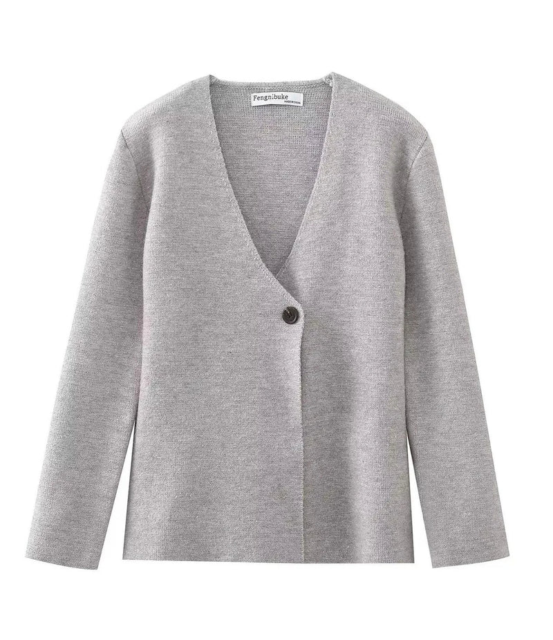 Elegantly Styled Jacket for Everyday Wear