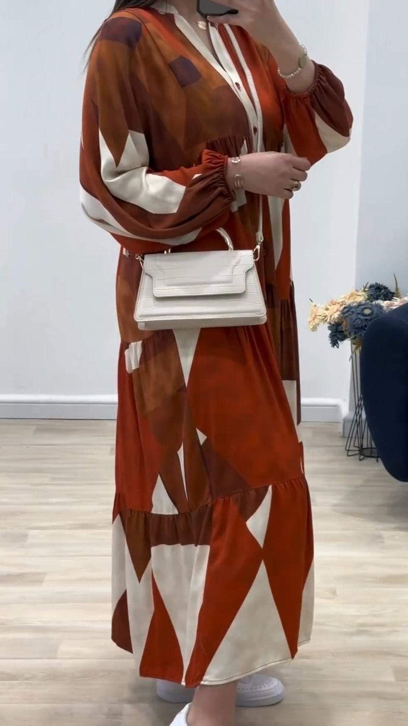 Sophisticated Dress with a Clean Classic Look