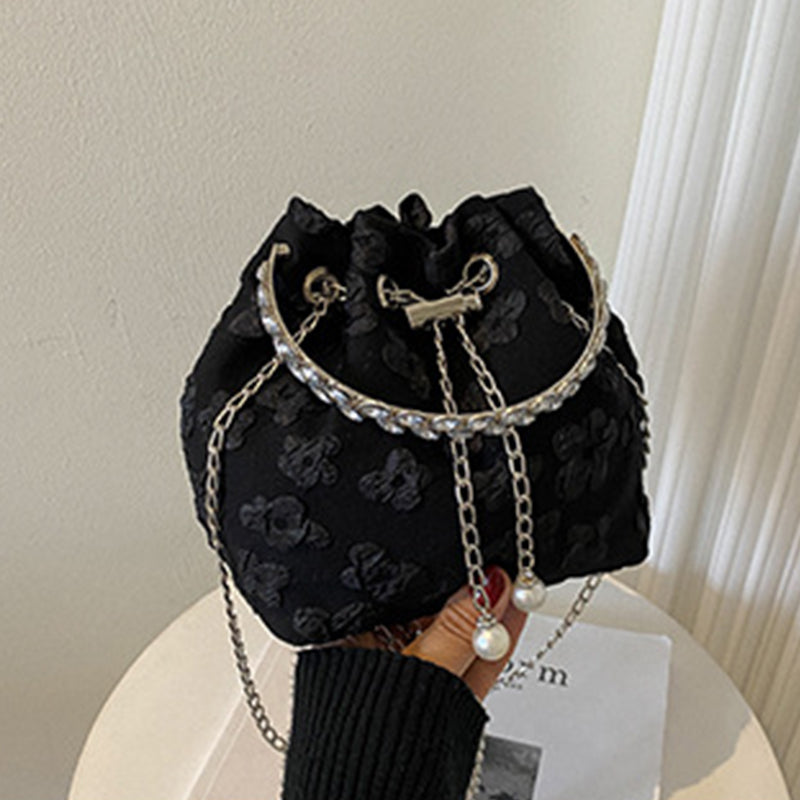 Effortlessly Elegant Bag with a Timeless Design