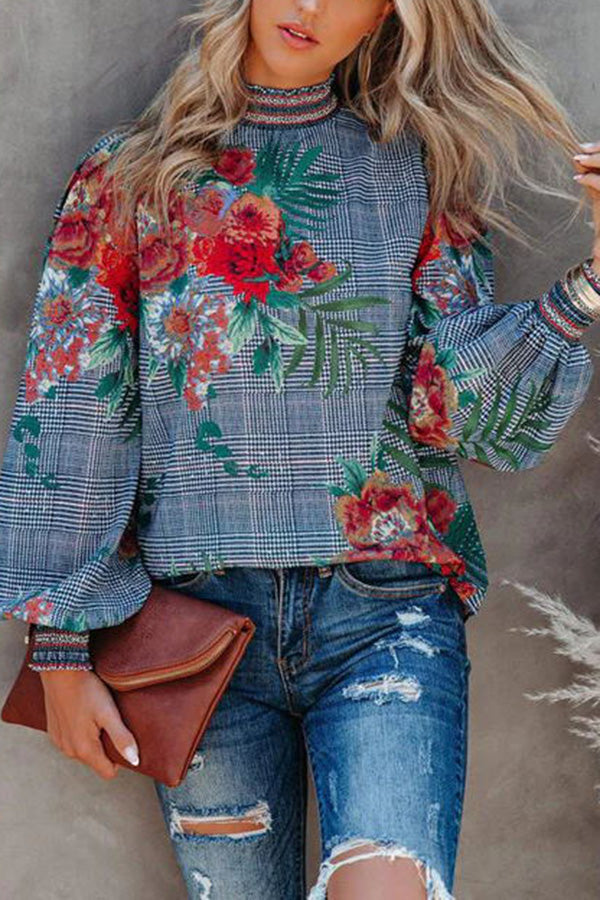 Classic Vintage & Enduringly Stylish Top